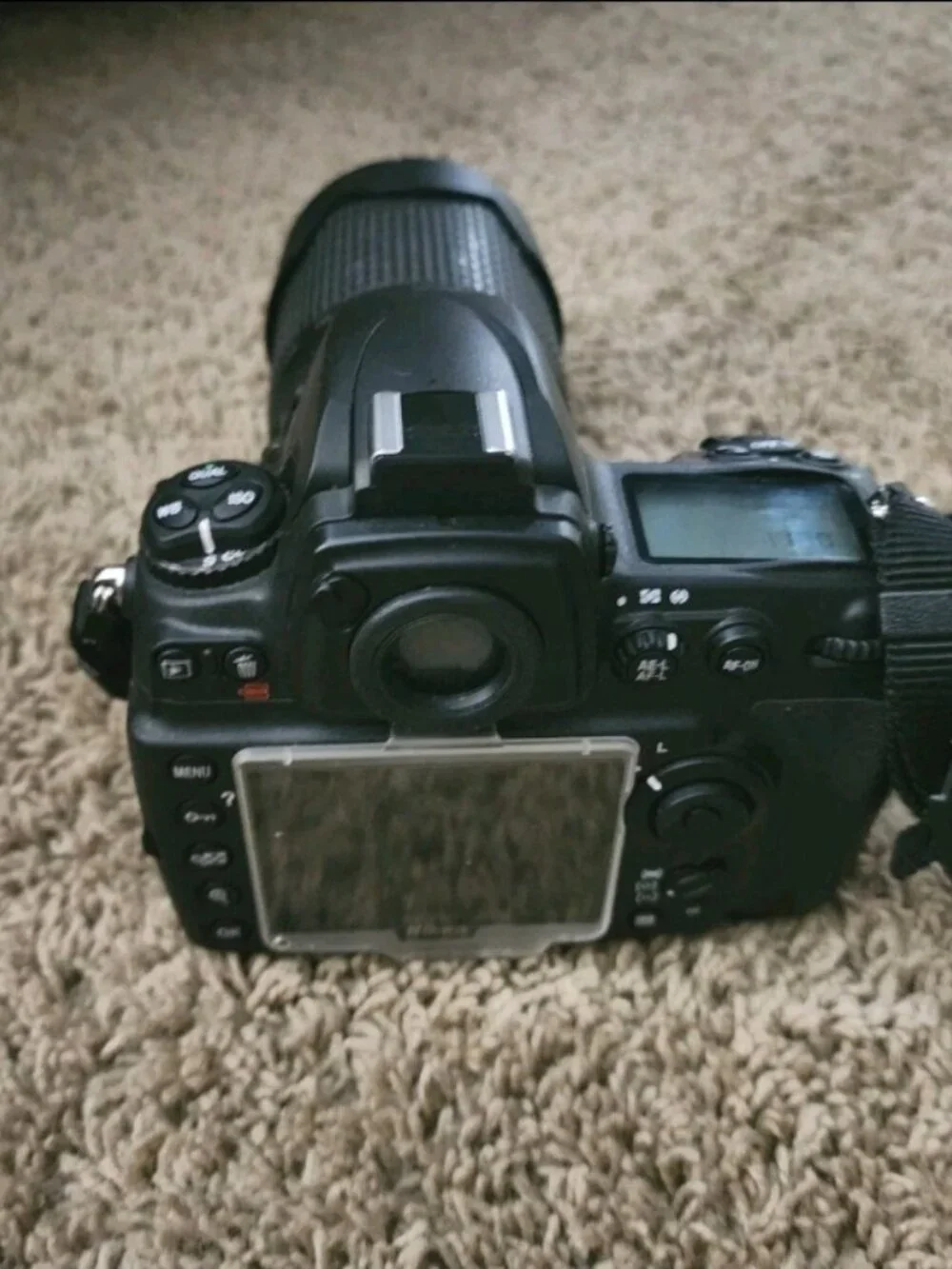 03052026-0Nikon D700 12.1 MP Digital SLR Camera & Nikon D300 Bundle0000685-02